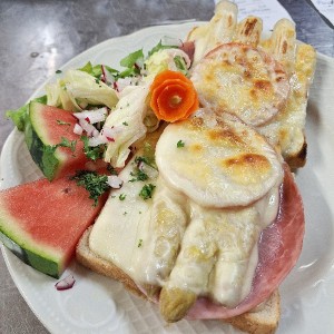 Spargeltoast